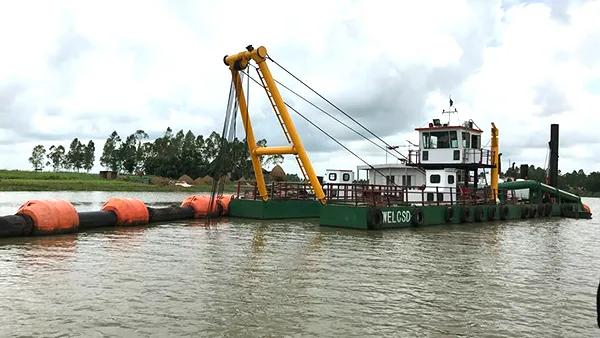 Draga de succión con cortador CSD500