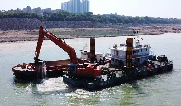 Draga retroexcavadora