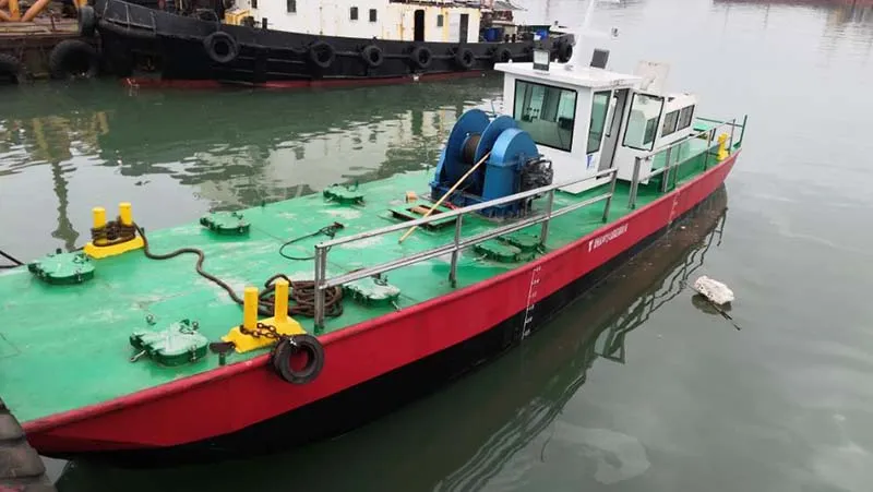 Barco de trabajos